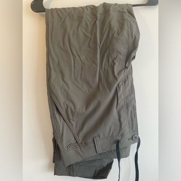 REI Men’s Hiking Pants - Picture 1 of 4